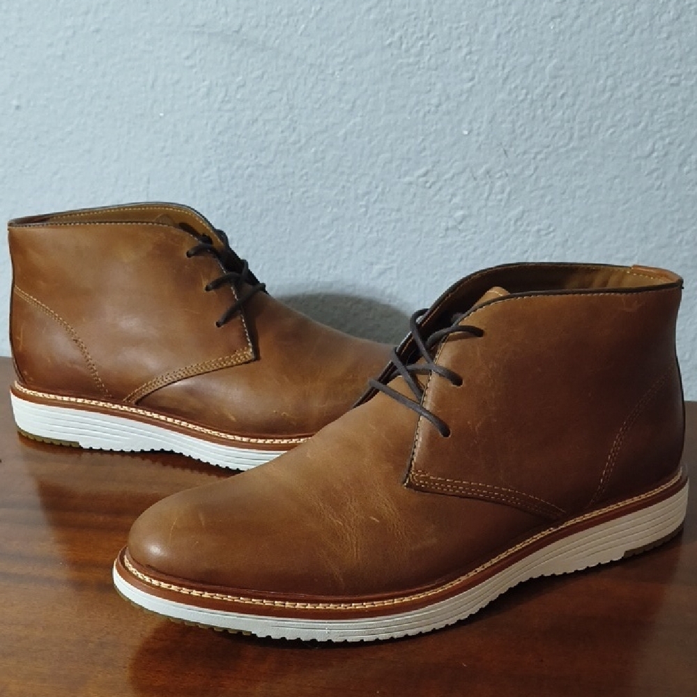 Johnston Murphy Brown Leather Chukka Boots - Picture 2 of 5